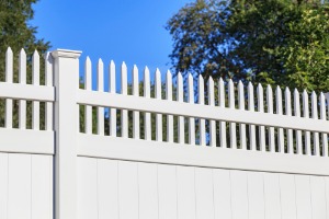 White Residential Vinyl Fencing in Champaign IL