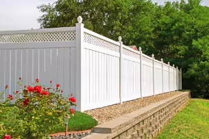 How Do You Clean Vinyl Fences