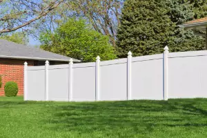 How Do You Clean Vinyl Fences